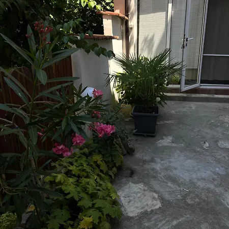 Stelius I Apartment Pomorie